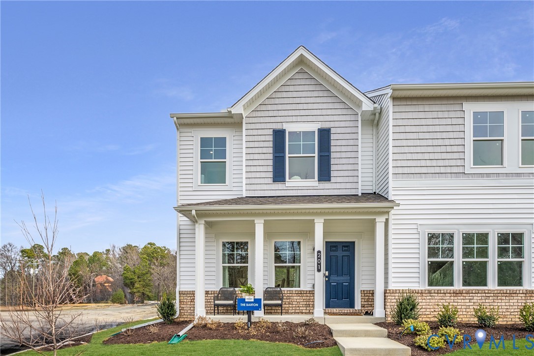 231 Whiteside Road Sandston, VA 23150 - Photo 1 of 30 a front view of a house with garden