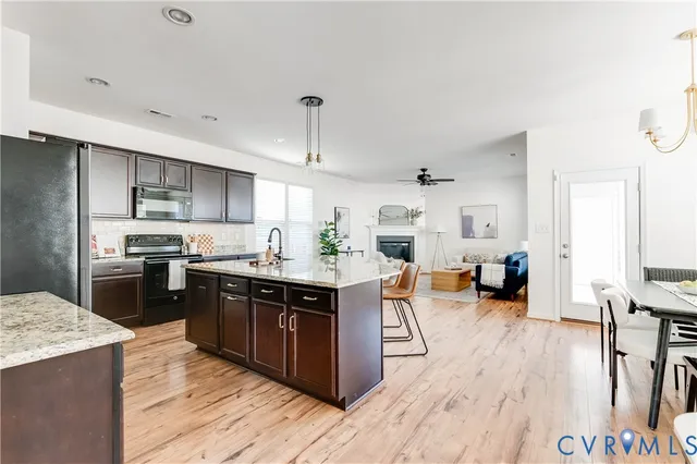 $474,900 | 16820 Thornapple Run, Moseley, VA 23120