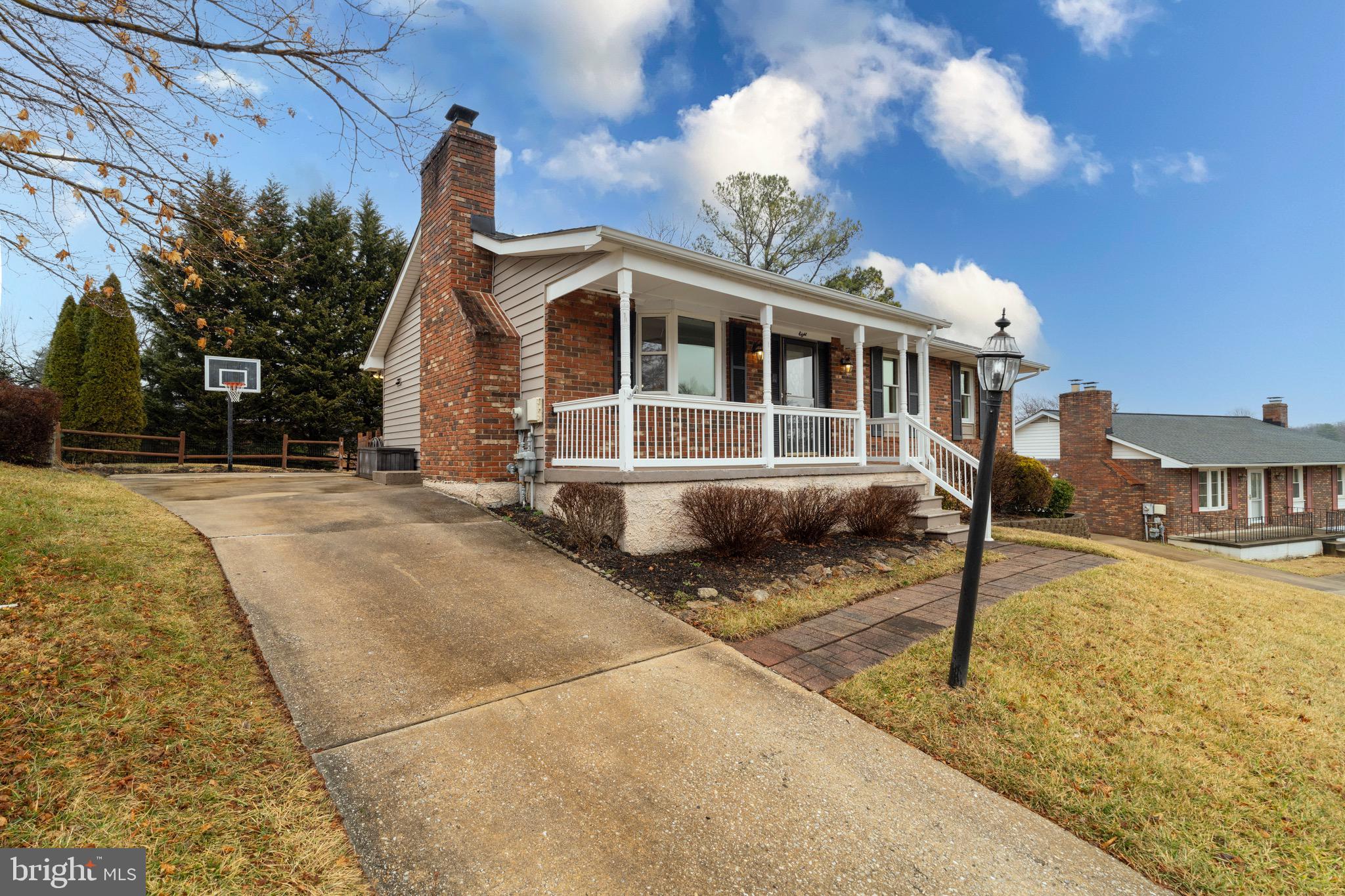 8 Flanders Ridge Court Cockeysville, MD 21030 - Photo 9 of 42 Gallery Image 9