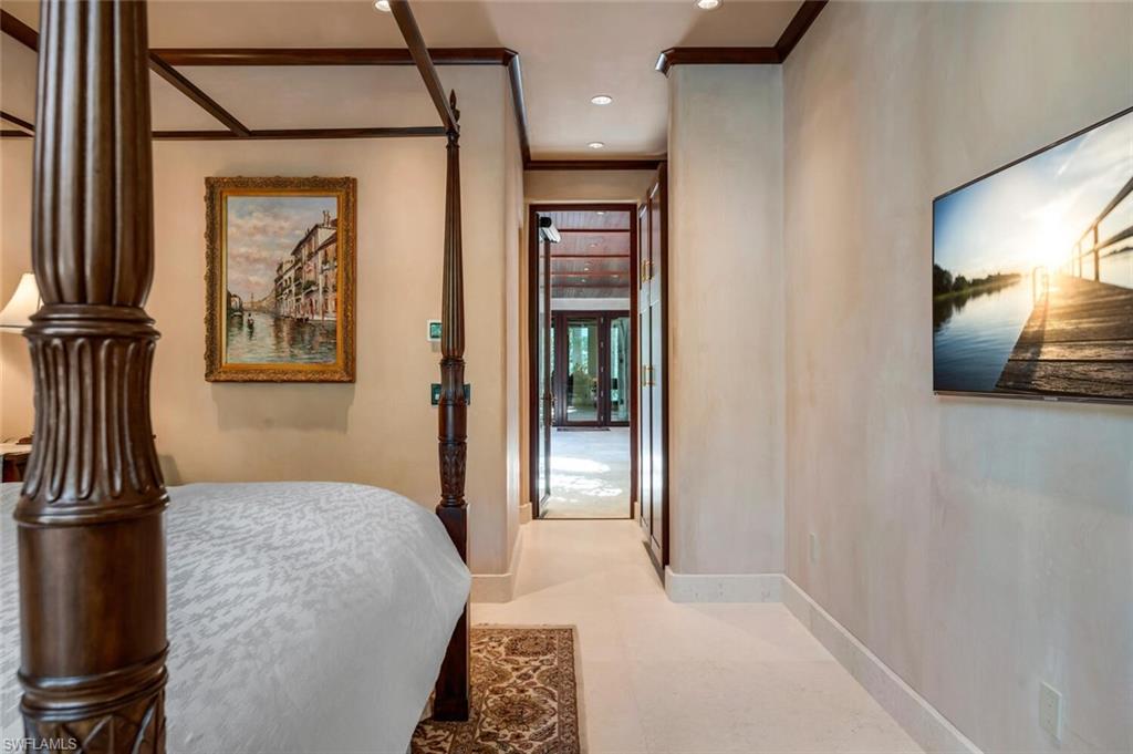 2233 Forrest Lane Naples, FL 34102 - Photo 41 of 49
