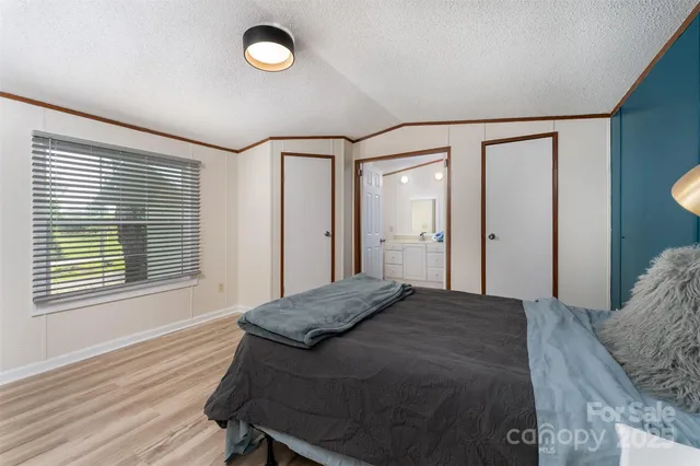 $199,000 | 843 Deep Gap Loop Road, Flat Rock, NC 28731