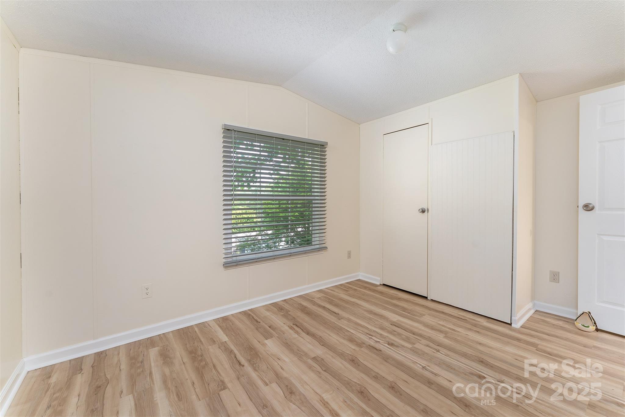 843 Deep Gap Loop Road Flat Rock, NC 28731 - Photo 20 of 33