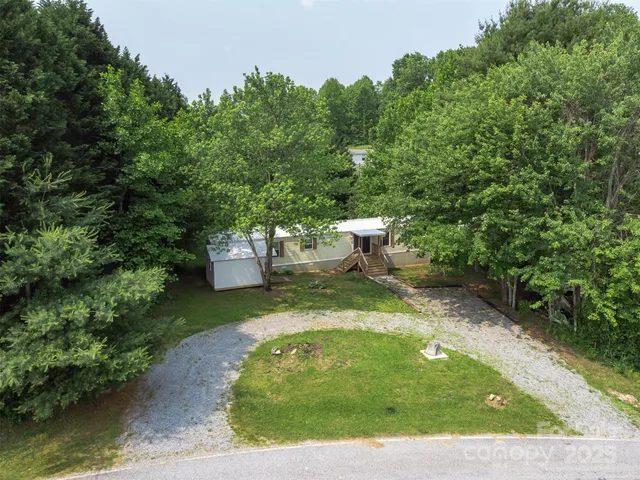 $199,000 | 843 Deep Gap Loop Road, Flat Rock, NC 28731