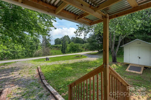 $199,000 | 843 Deep Gap Loop Road, Flat Rock, NC 28731