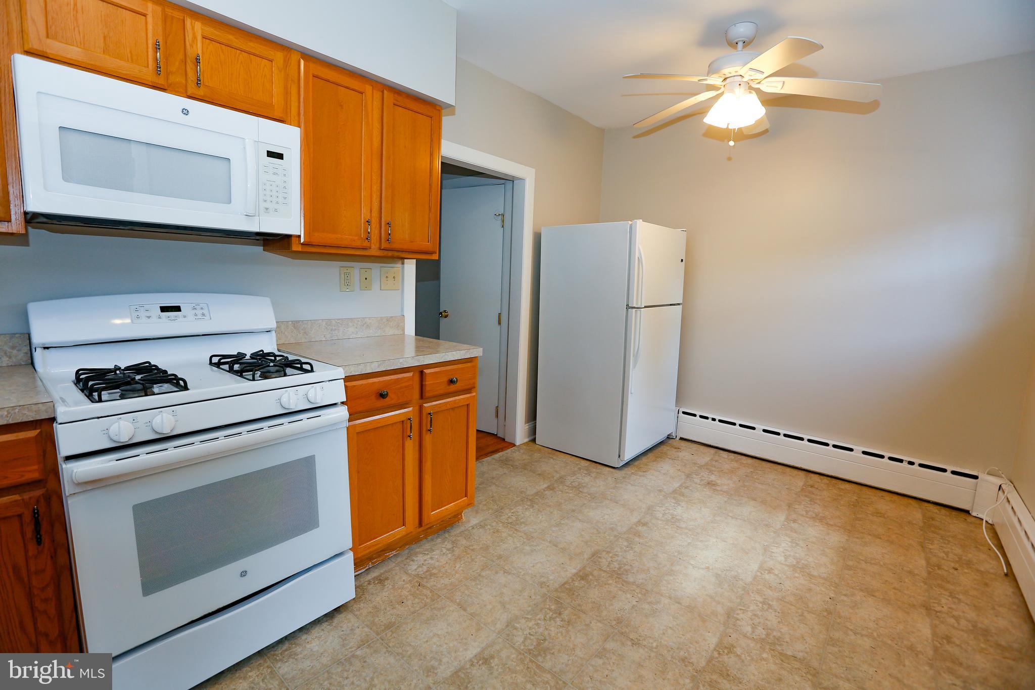 4036 Ellendale Road Drexel Hill, PA 19026 - Photo 13 of 32 Kitchen/Eating are