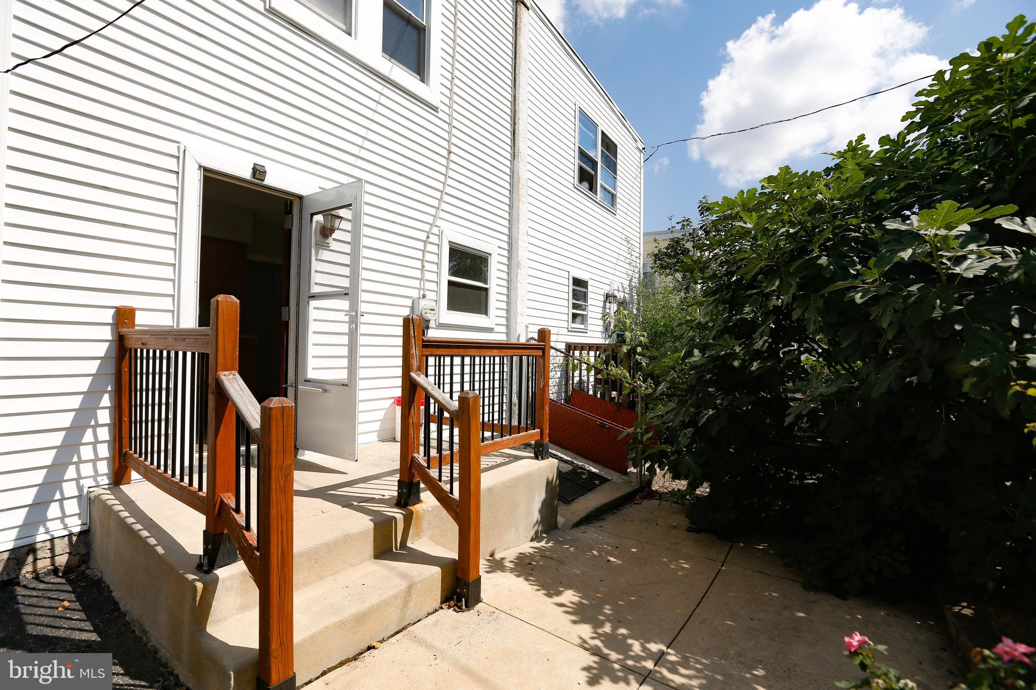 4036 Ellendale Road Drexel Hill, PA 19026 - Photo 27 of 32 Rear View