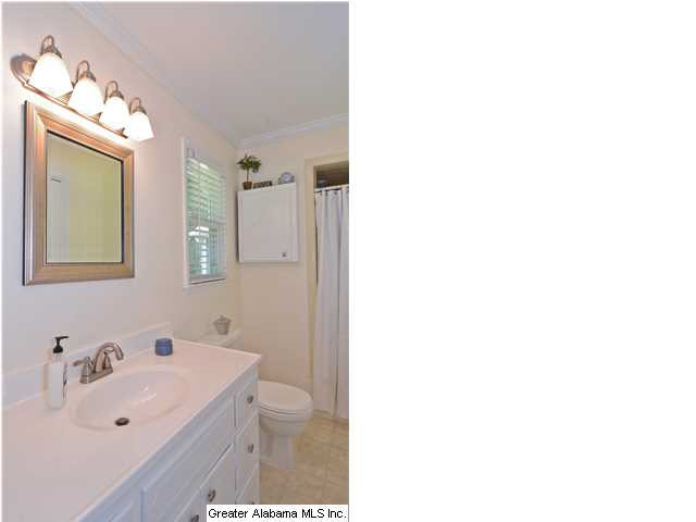 3570 Mill Springs Road Birmingham, AL 35223 - Photo 19 of 32