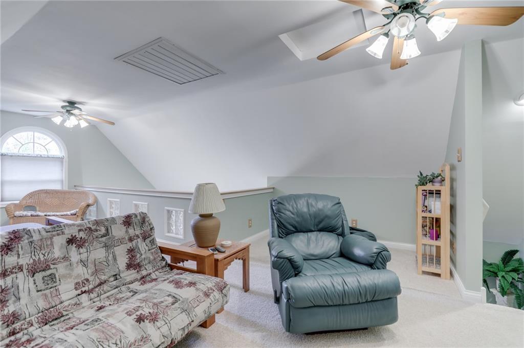 9405 Derrett Road Unionville, IN 47468 - Photo 28 of 32 Gallery Image 28