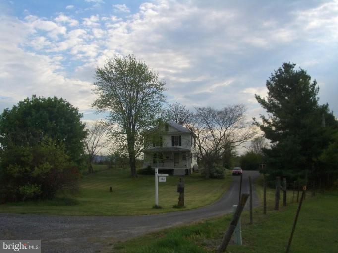 986 Clark Road Middletown, VA 22645 - Photo 1 of 5 Exterior (Main)