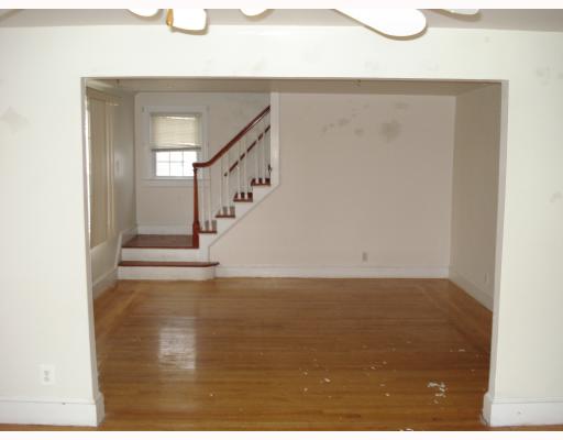 205 Terrace Avenue Pawtucket, RI 02860 - Photo 3 of 5 Den/Family/Great Room.