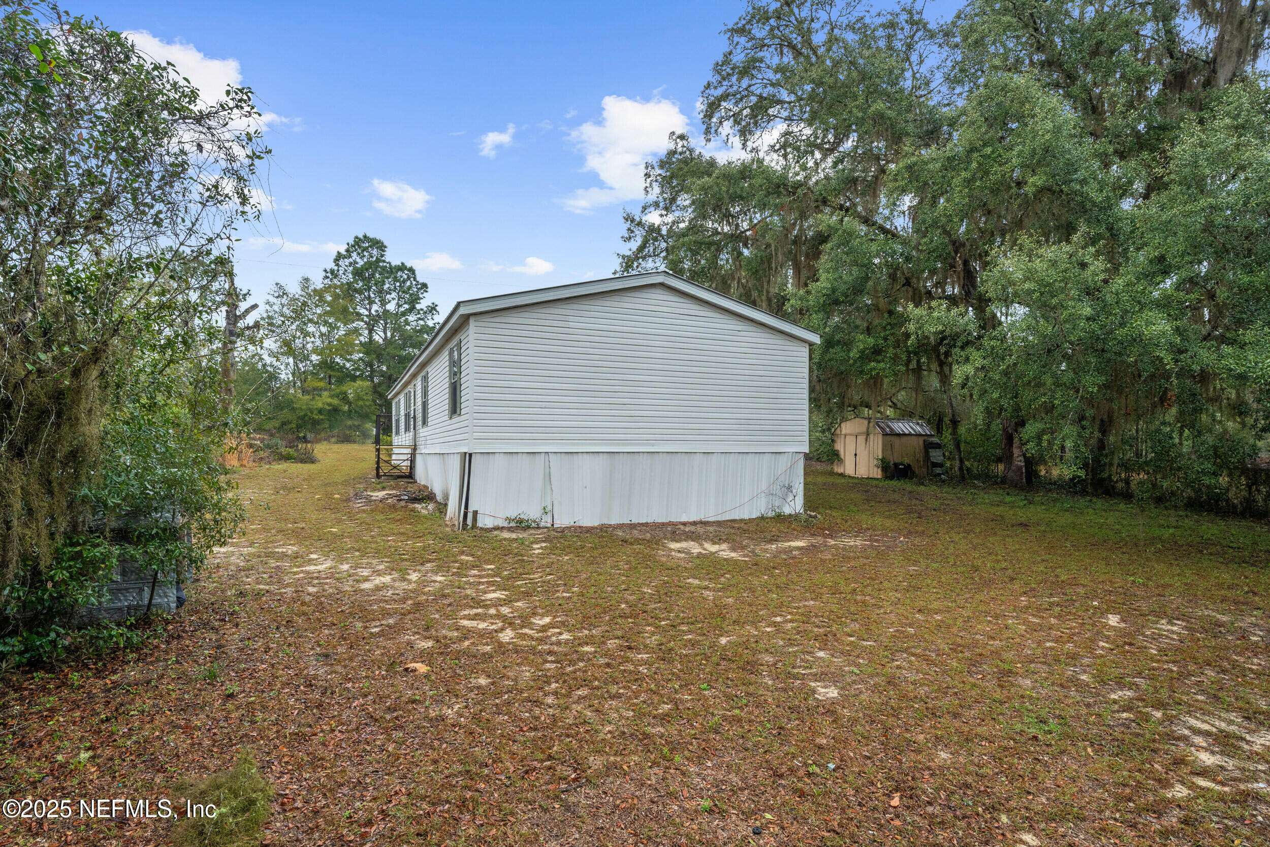 107 Orchid Road Interlachen, FL 32148 - Photo 18 of 23 _a748261
