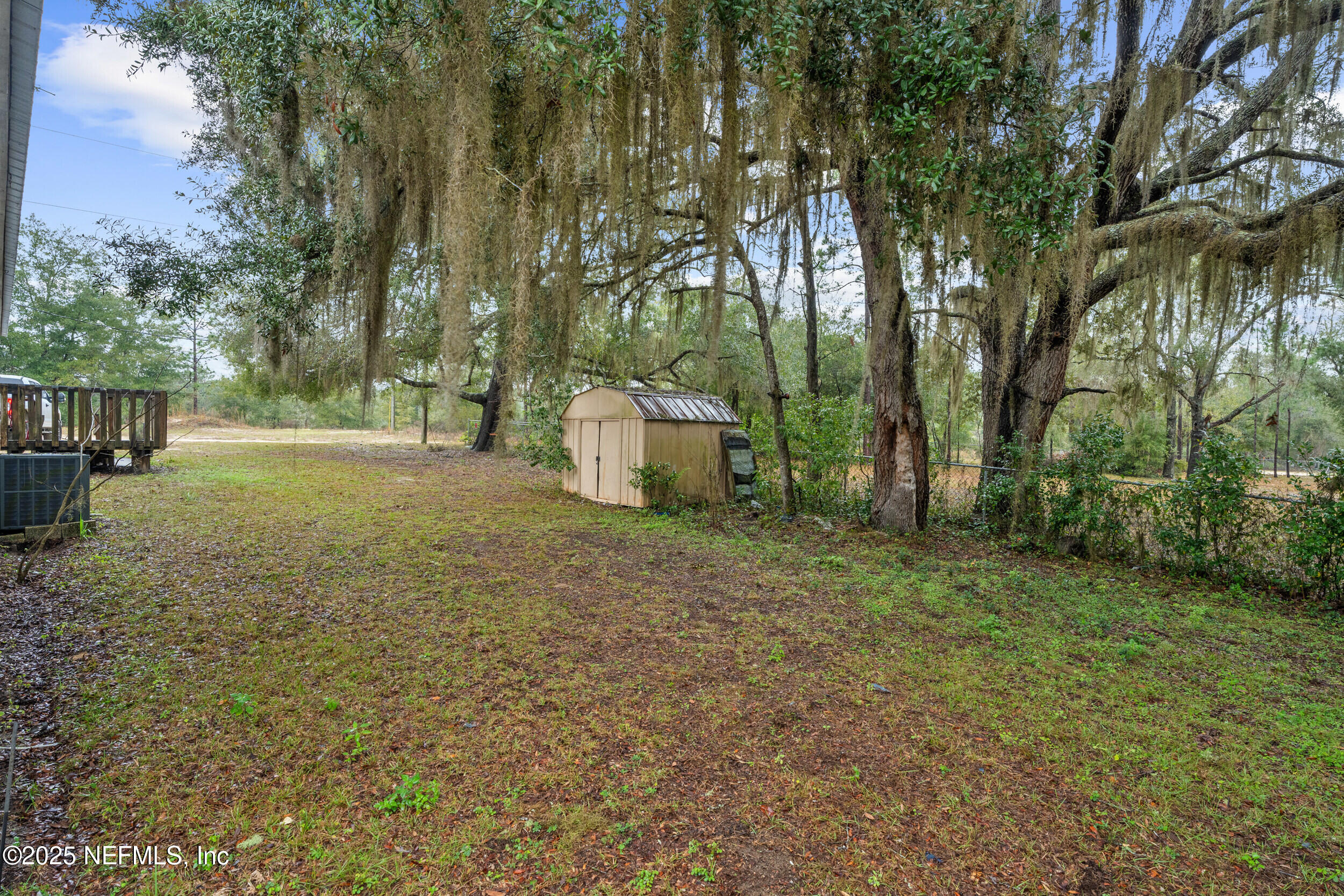 107 Orchid Road Interlachen, FL 32148 - Photo 19 of 23 _a748266