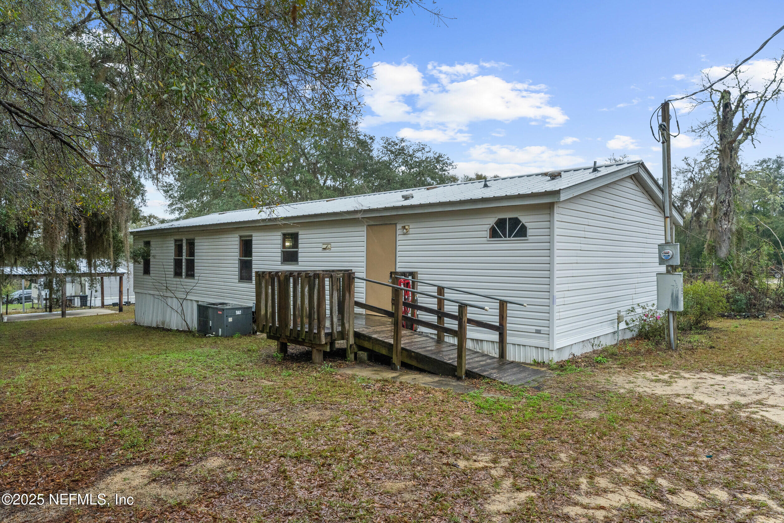 107 Orchid Road Interlachen, FL 32148 - Photo 21 of 23 _a748231