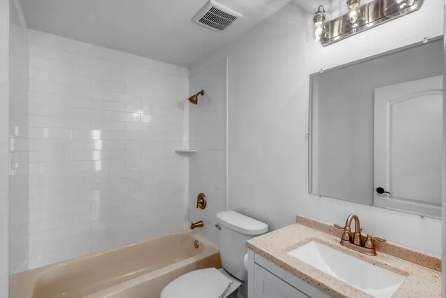 $599,000 | 212 Kensington Way, Royal Palm Beach, FL 33414