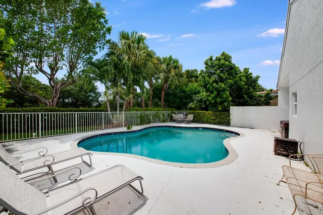 $599,000 | 212 Kensington Way, Royal Palm Beach, FL 33414