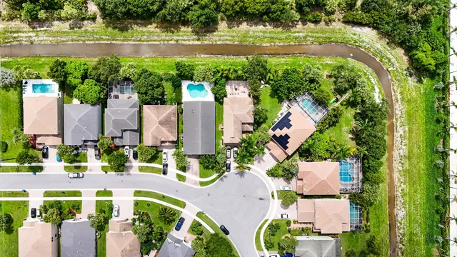 $599,000 | 212 Kensington Way, Royal Palm Beach, FL 33414