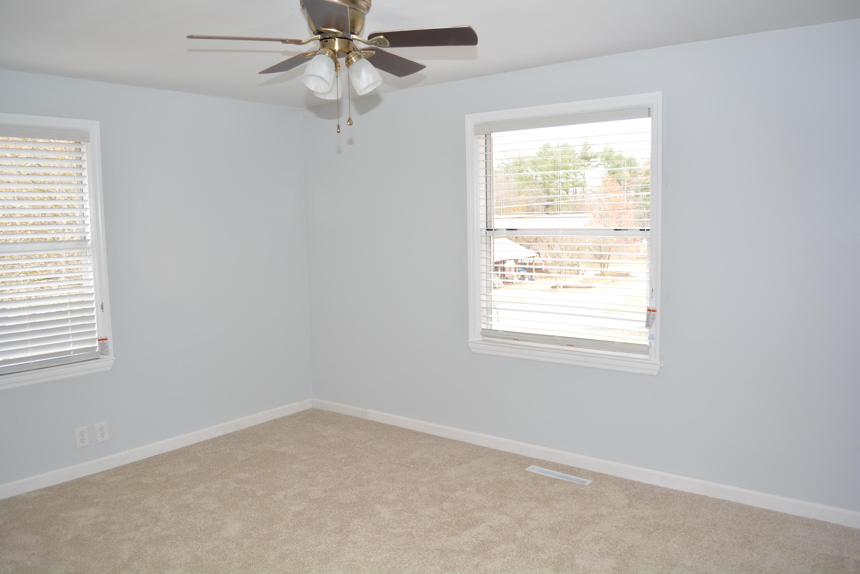 5935 Browntown Road Chattanooga, TN 37415 - Photo 12 of 36 DSC_0146