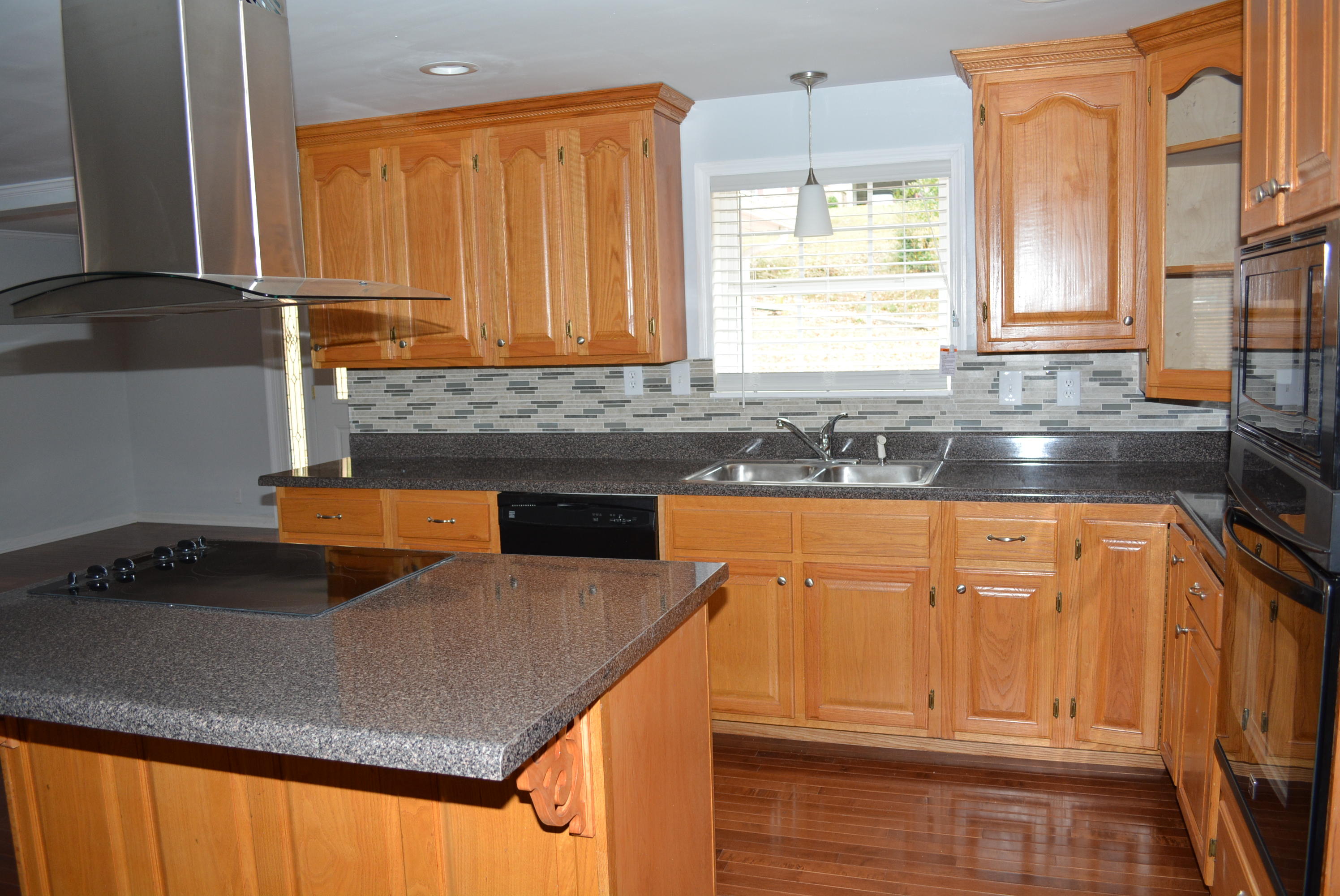 5935 Browntown Road Chattanooga, TN 37415 - Photo 3 of 36 DSC_0133
