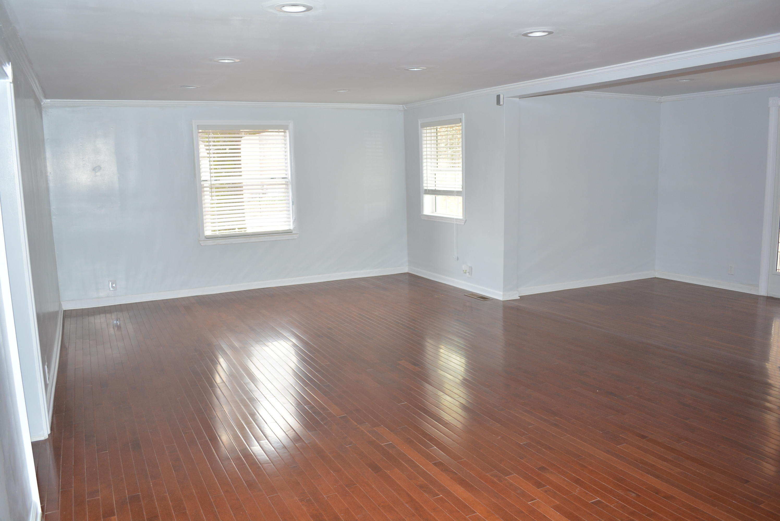 5935 Browntown Road Chattanooga, TN 37415 - Photo 4 of 36 DSC_0134