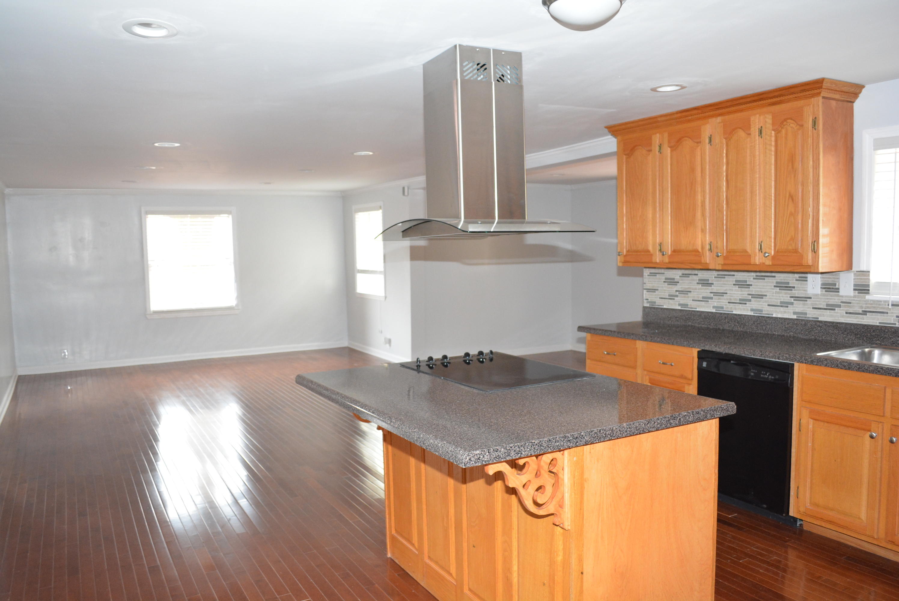 5935 Browntown Road Chattanooga, TN 37415 - Photo 5 of 36 DSC_0132