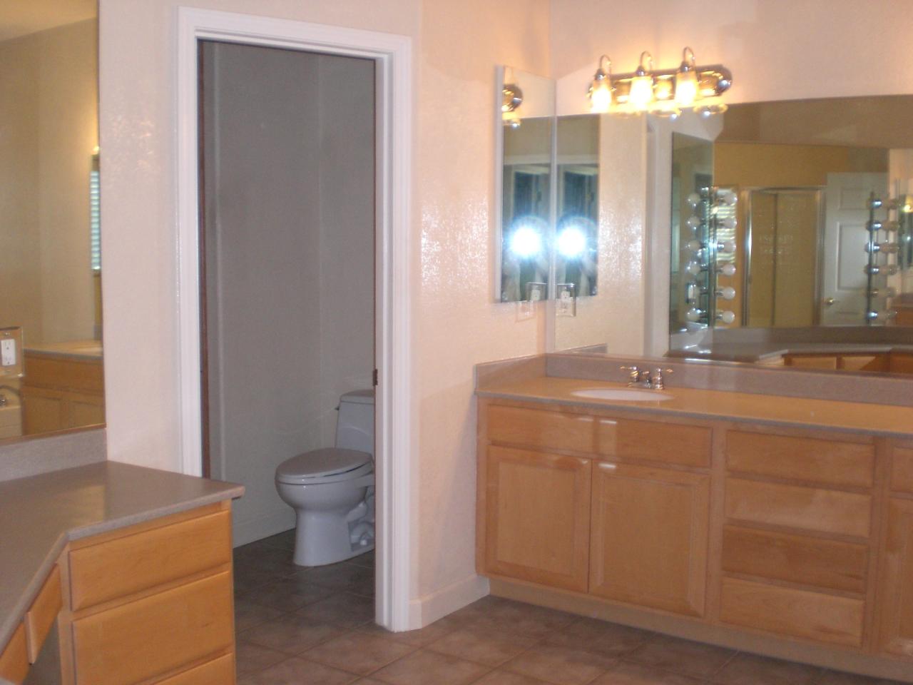 4706 Greenway Road Santa Barbara, CA 93110 - Photo 8 of 10 Master bath