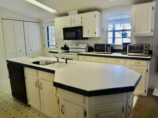 $175,000 | 329 Darby Drive, Belmont, NH 03220