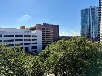 $325,000 | 1235 Yale Place, Unit 609, Minneapolis, MN 55403