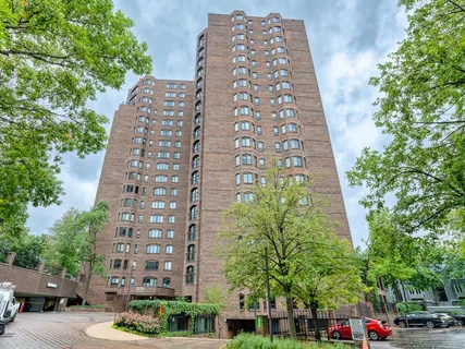 $325,000 | 1235 Yale Place, Unit 609, Minneapolis, MN 55403