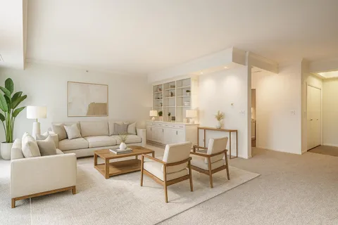 $325,000 | 1235 Yale Place, Unit 609, Minneapolis, MN 55403