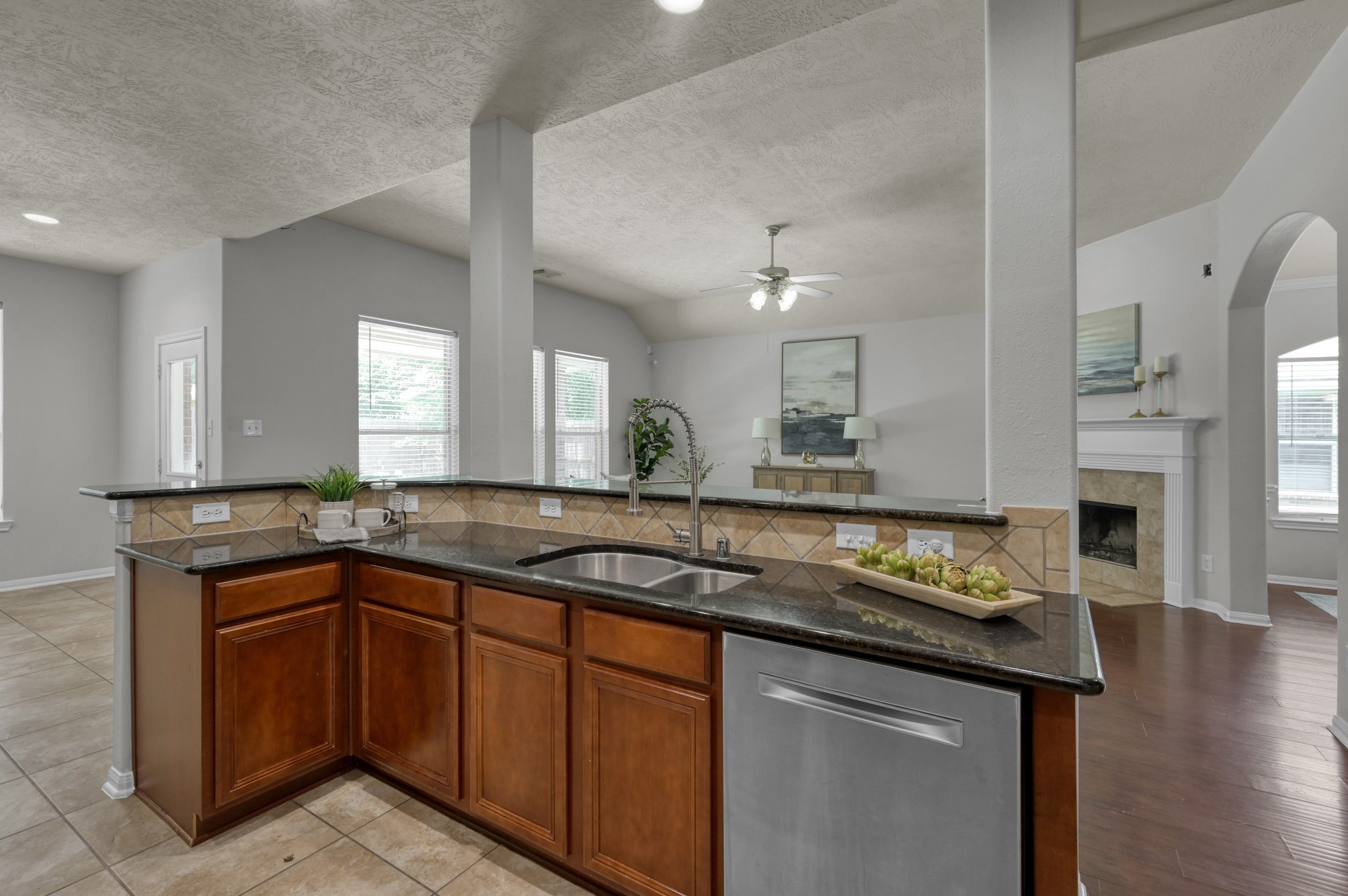 25203 Auburn Terrace Drive Spring, TX 77389 - Photo 16 of 36