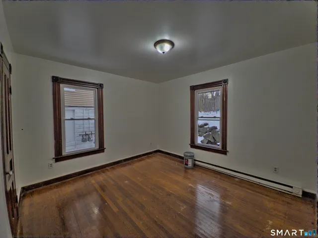 $1,900 | 64 Wood Street, Waterbury, CT 06704