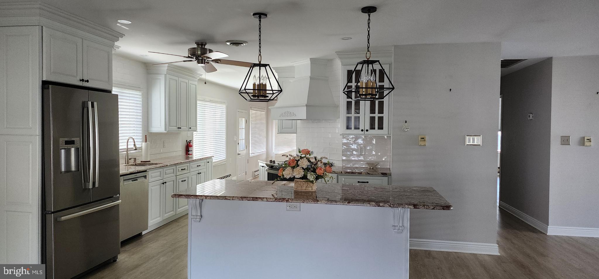 4 Elm Road Manahawkin, NJ 08050 - Photo 9 of 53 Gallery Image 9