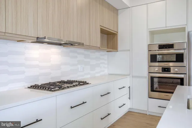 $784,000 | 255 West Falls Station Boulevard, Unit 405, Falls Church, VA 22043