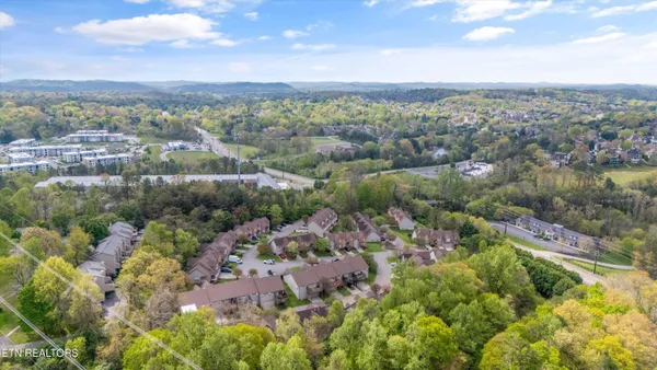 $2,300 | 8819 Percy Way, Knoxville, TN 37923