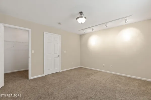$2,300 | 8819 Percy Way, Knoxville, TN 37923