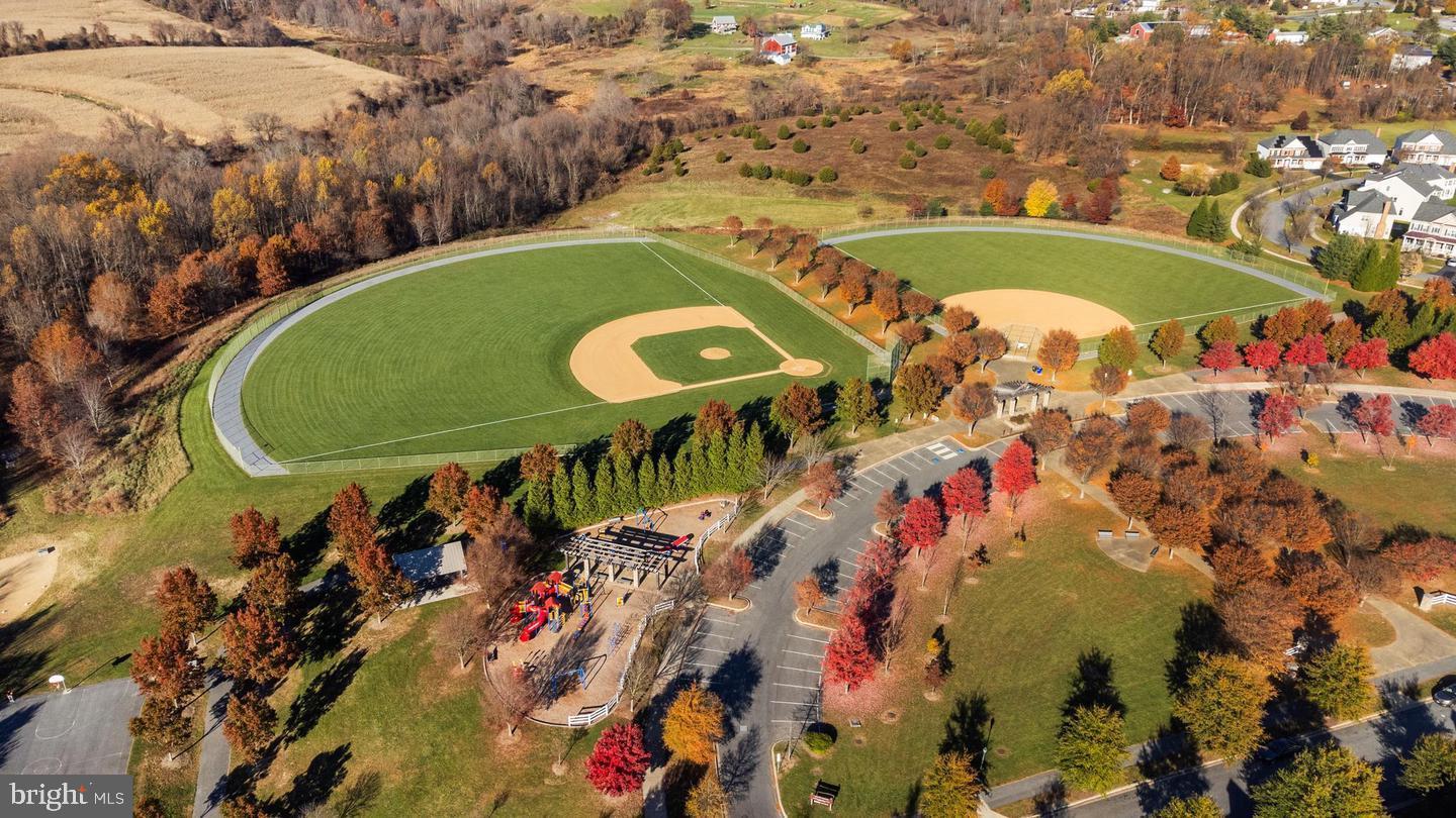 12044 Chestnut Glen Road Clarksburg, MD 20871 - Photo 48 of 52 Arora Hills park