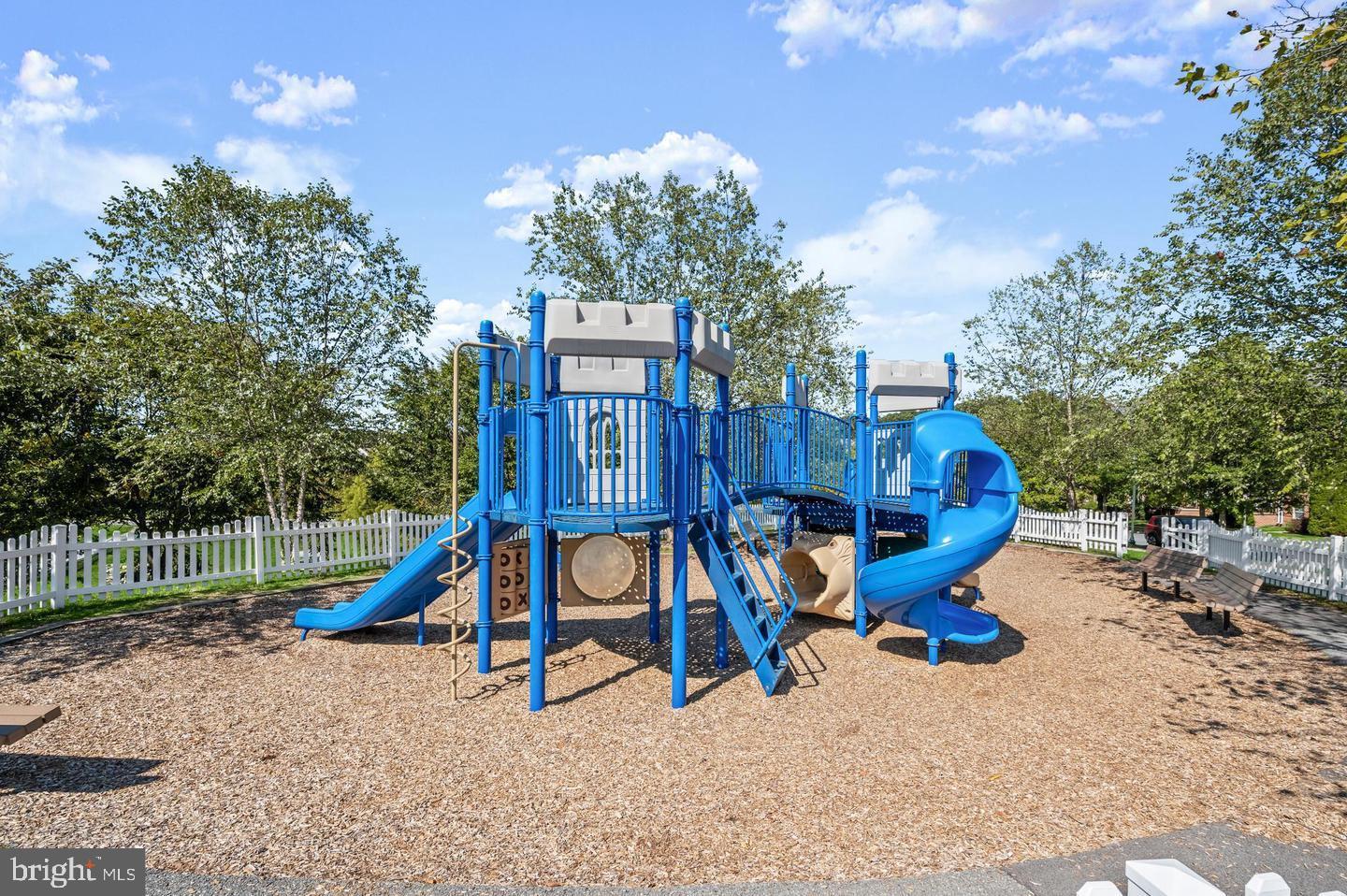 12044 Chestnut Glen Road Clarksburg, MD 20871 - Photo 52 of 52 HOA playground