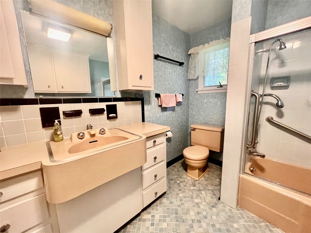 3233 Knapp Road Vestal, NY 13850 - Photo 26 of 40 Gallery Image 26