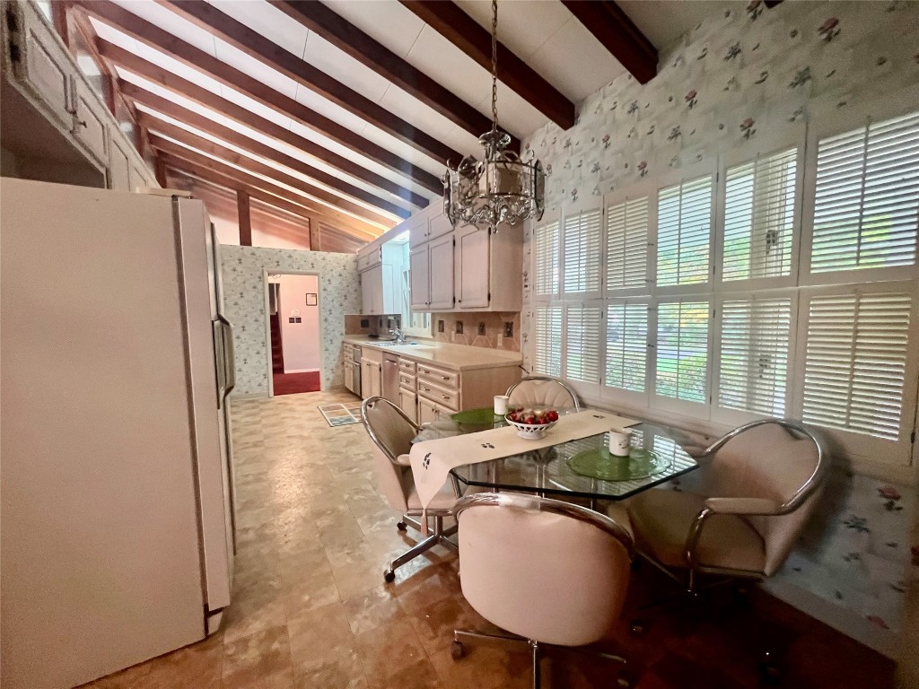 3233 Knapp Road Vestal, NY 13850 - Photo 9 of 40 Gallery Image 9