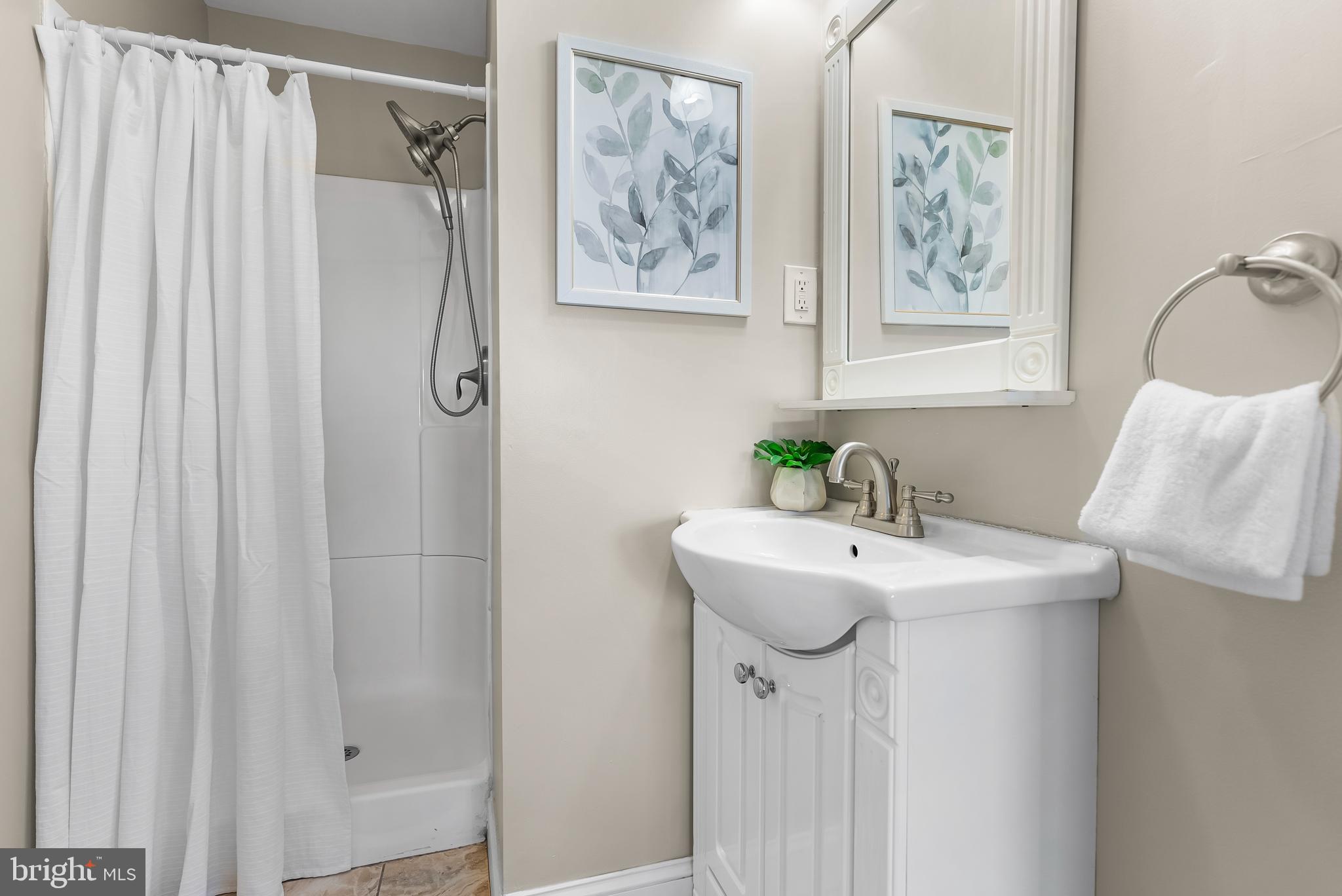 6513 Corkley Road Baltimore, MD 21237 - Photo 23 of 40