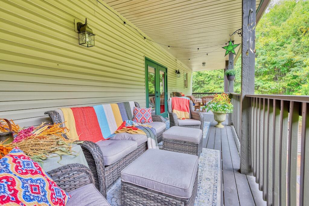 1705 Barberry Road Southeast Floyd, VA 24091 - Photo 31 of 52 a balcony with furniture and a potted plant