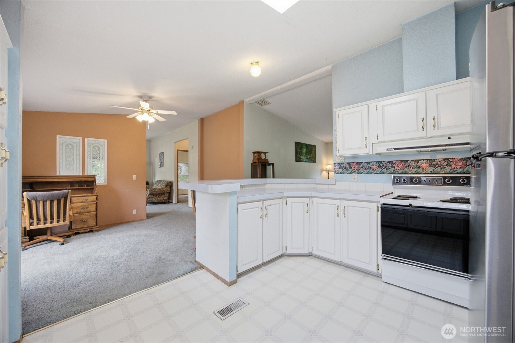 3908 Holtzheimer Trail Road Blaine, WA 98230 - Photo 13 of 40