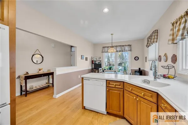 $619,900 | 3 Bray Court, Somerset, NJ 08873