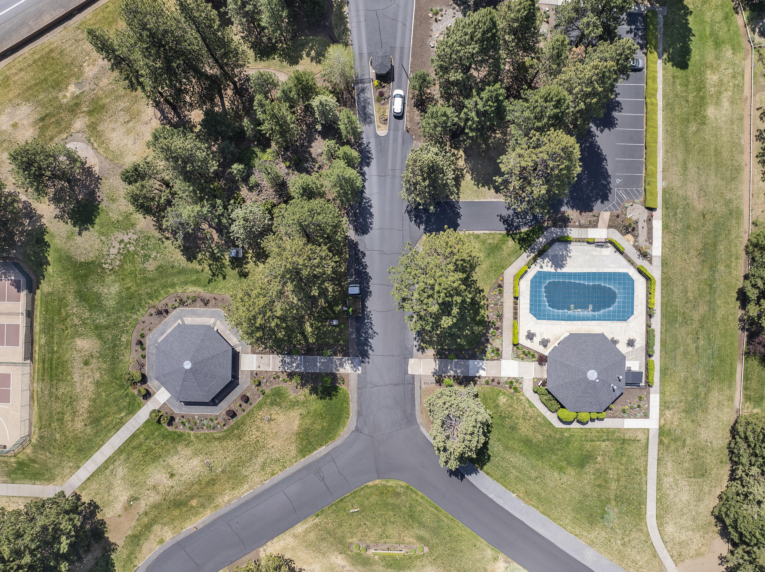 60645 Taos Bend, OR 97702 - Photo 49 of 62 80-print-DJI_20260504115651_0071_D