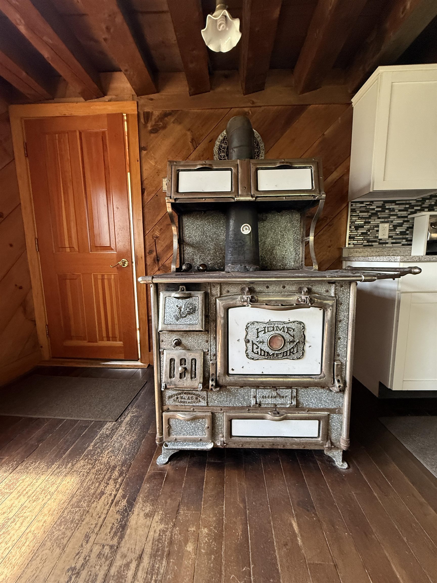 137 Foundry Road Tunbridge, VT 05077 - Photo 14 of 30
