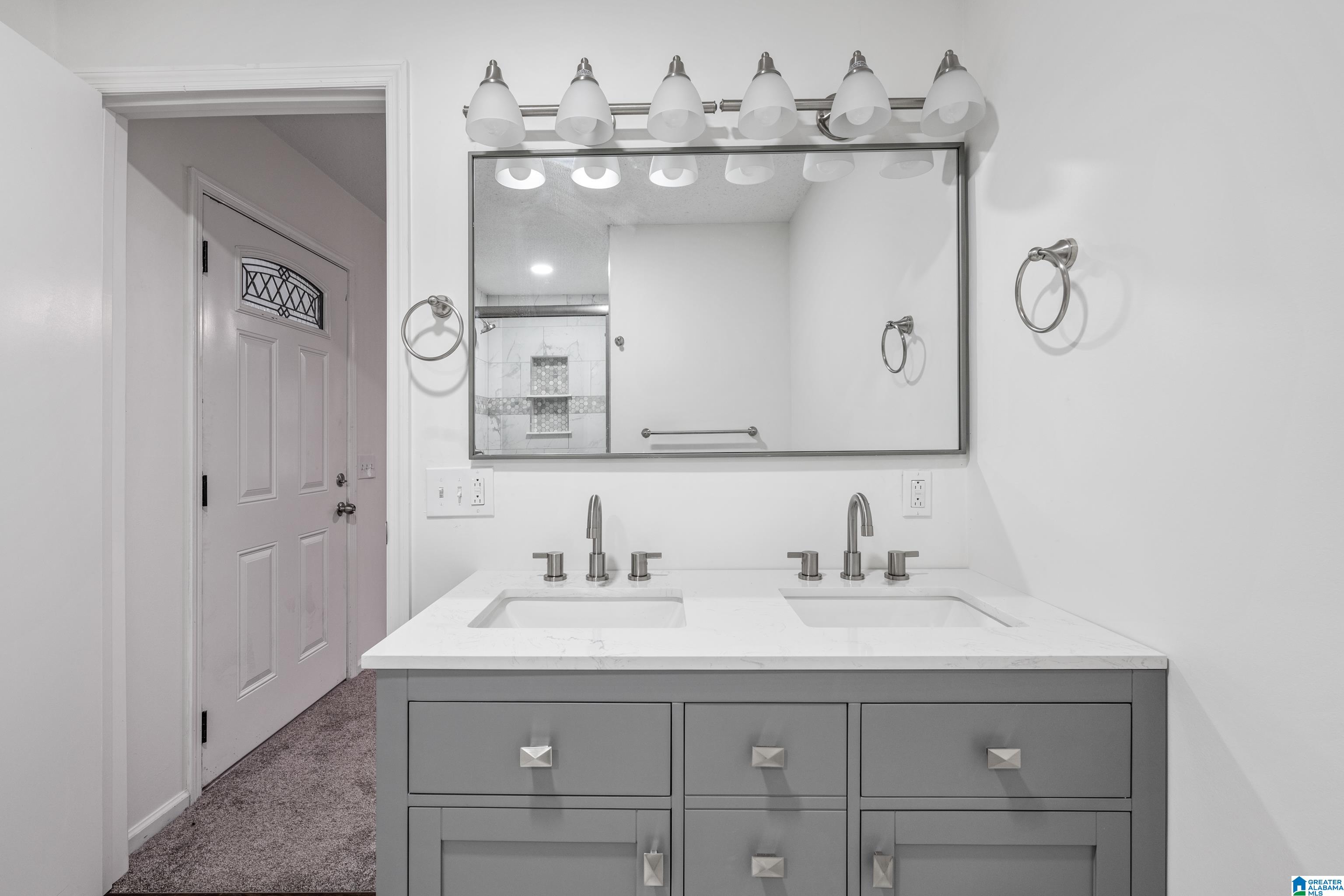 640 Woodbrook Road Birmingham, AL 35215 - Photo 24 of 34