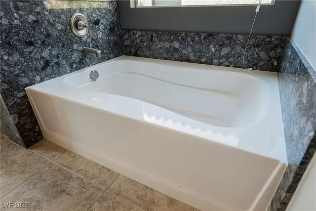 $610,000 | 3172 Via Festiva, Henderson, NV 89044