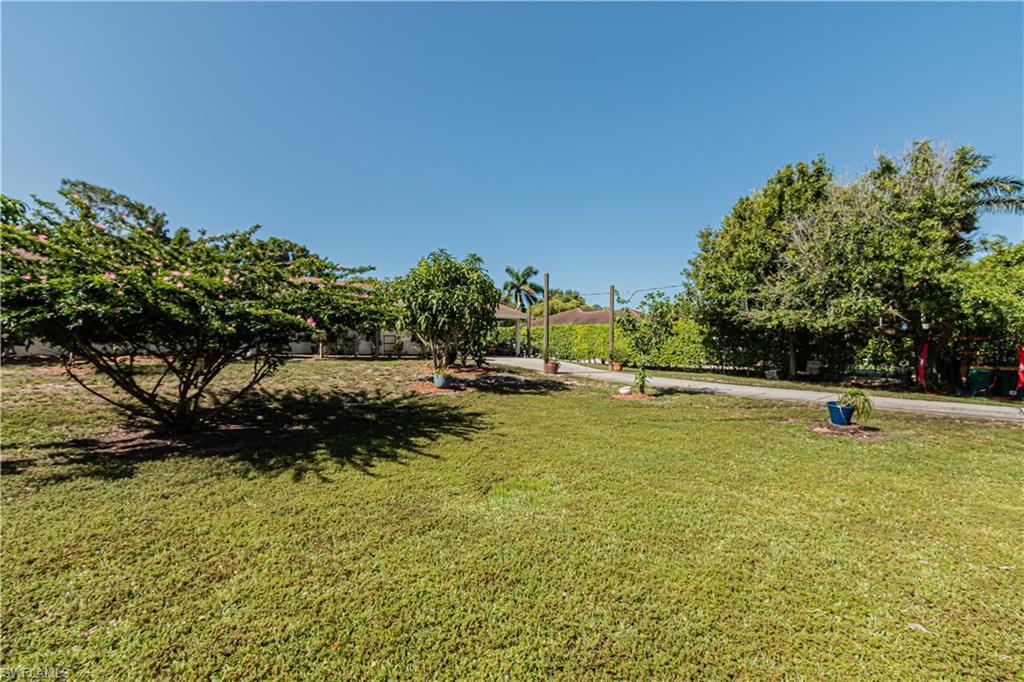 5216 Maple Lane Naples, FL 34113 - Photo 33 of 33 Gallery Image 33