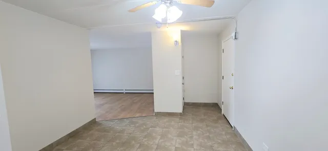 $1,600 | 318 West Naperville Road, Unit 8, Westmont, IL 60559