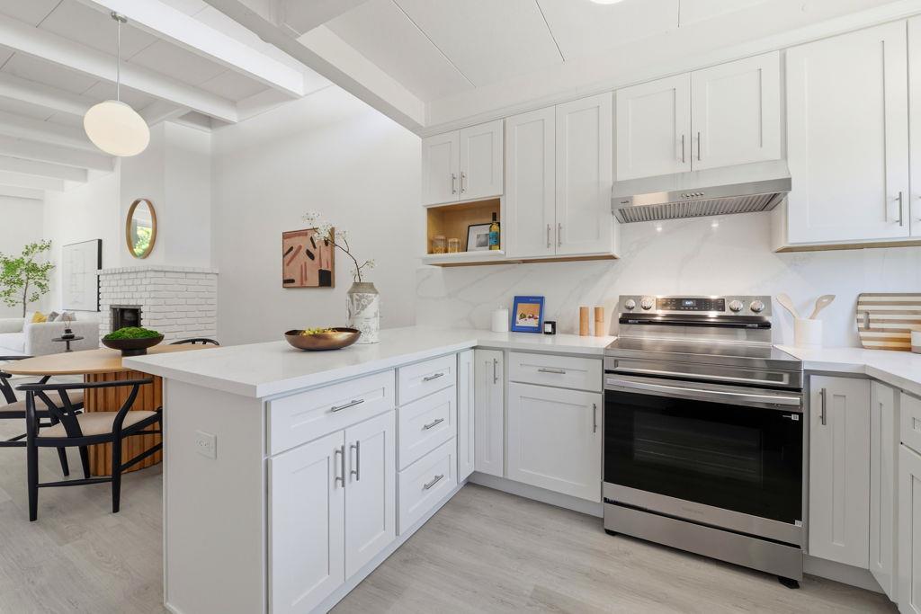 3909 Middlefield Road, Unit E Palo Alto, CA 94303 - Photo 3 of 38